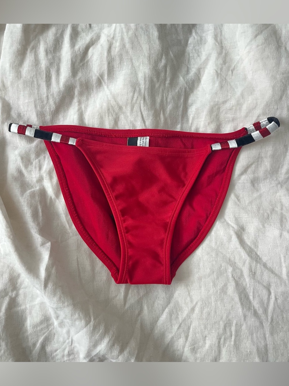 NEW Vix Paula Hermanny Red Embellished Triangle Bikini Swimsuit - Picture 5 of 9